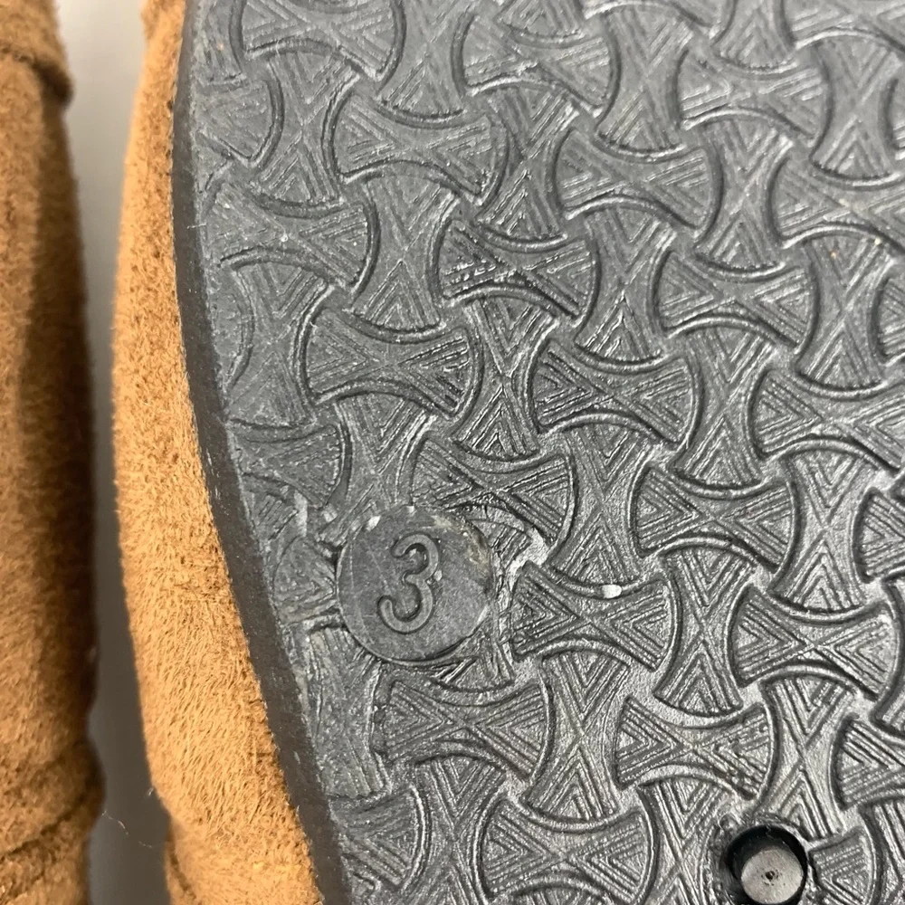Apple Blossoms Youth Brown Suede Faux Fur Slippers Size 3
